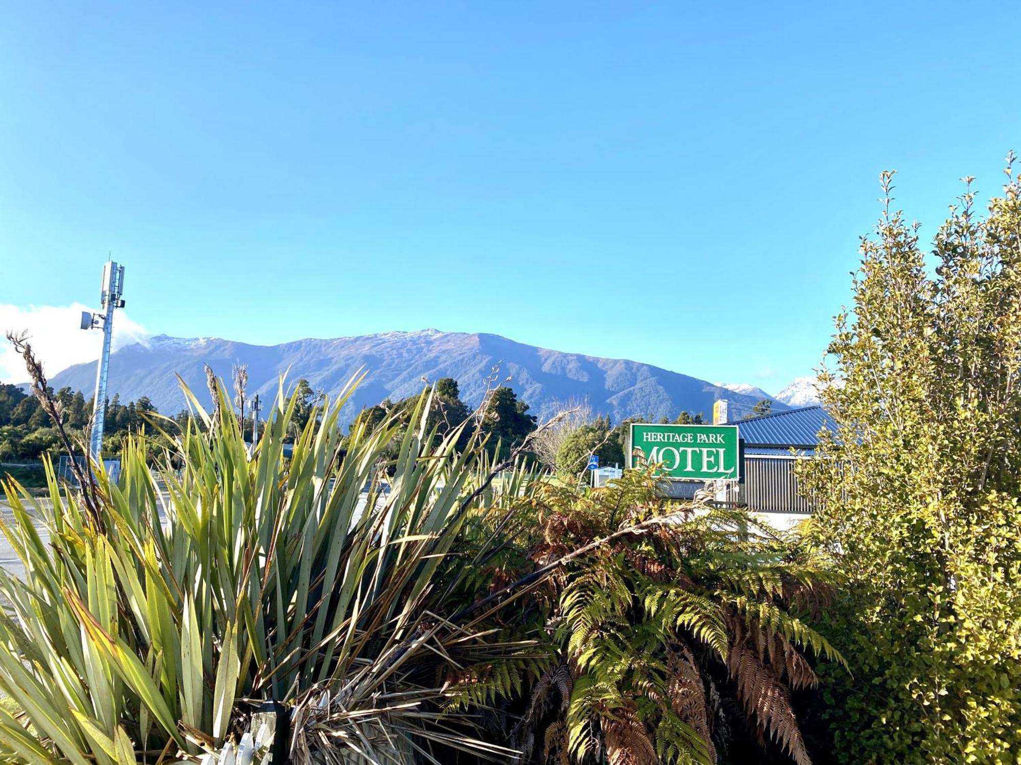 Heritage Park Lodge Haast Exterior photo