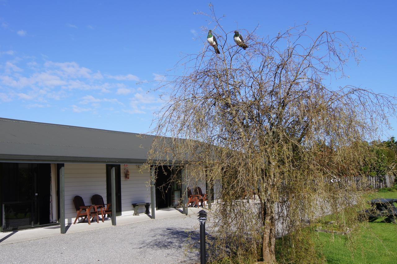 Heritage Park Lodge Haast Exterior photo